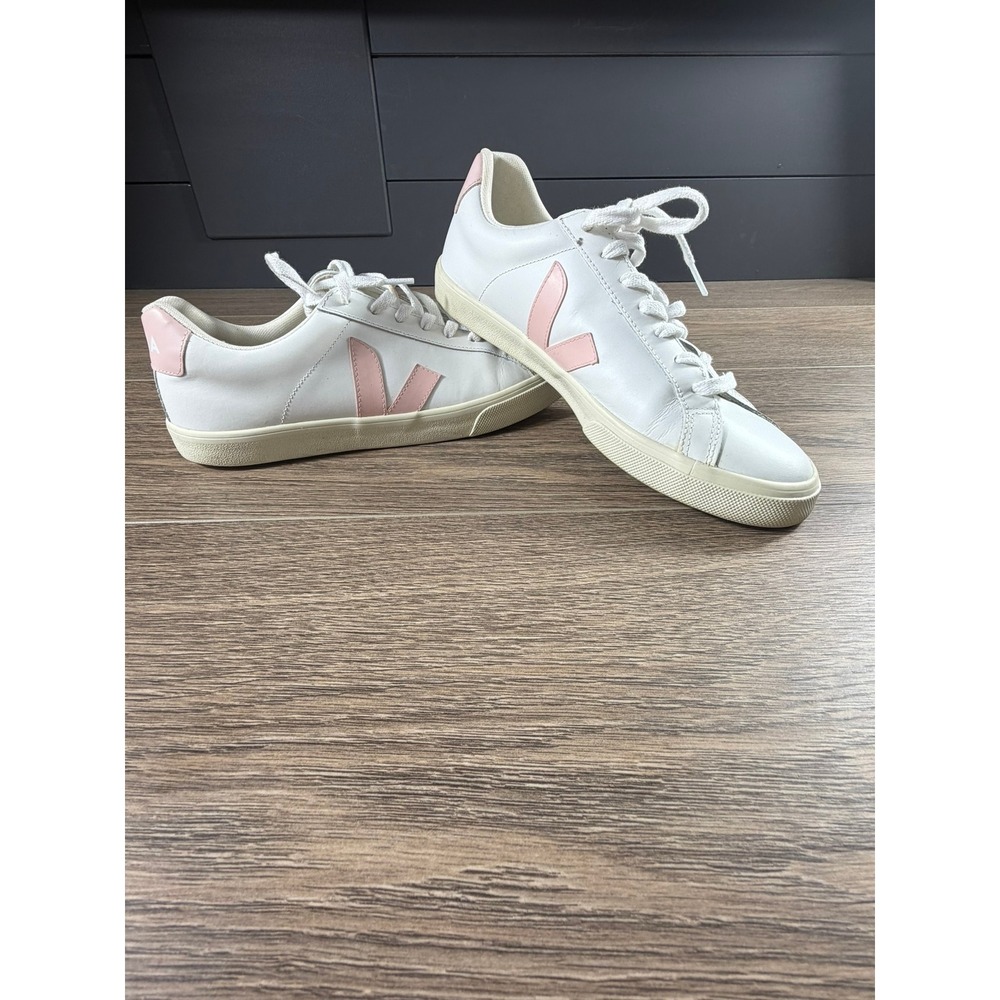 Veja Esplar White Petal Pink Leather Low Top Sneakers Womens Size 10 Lifestyle